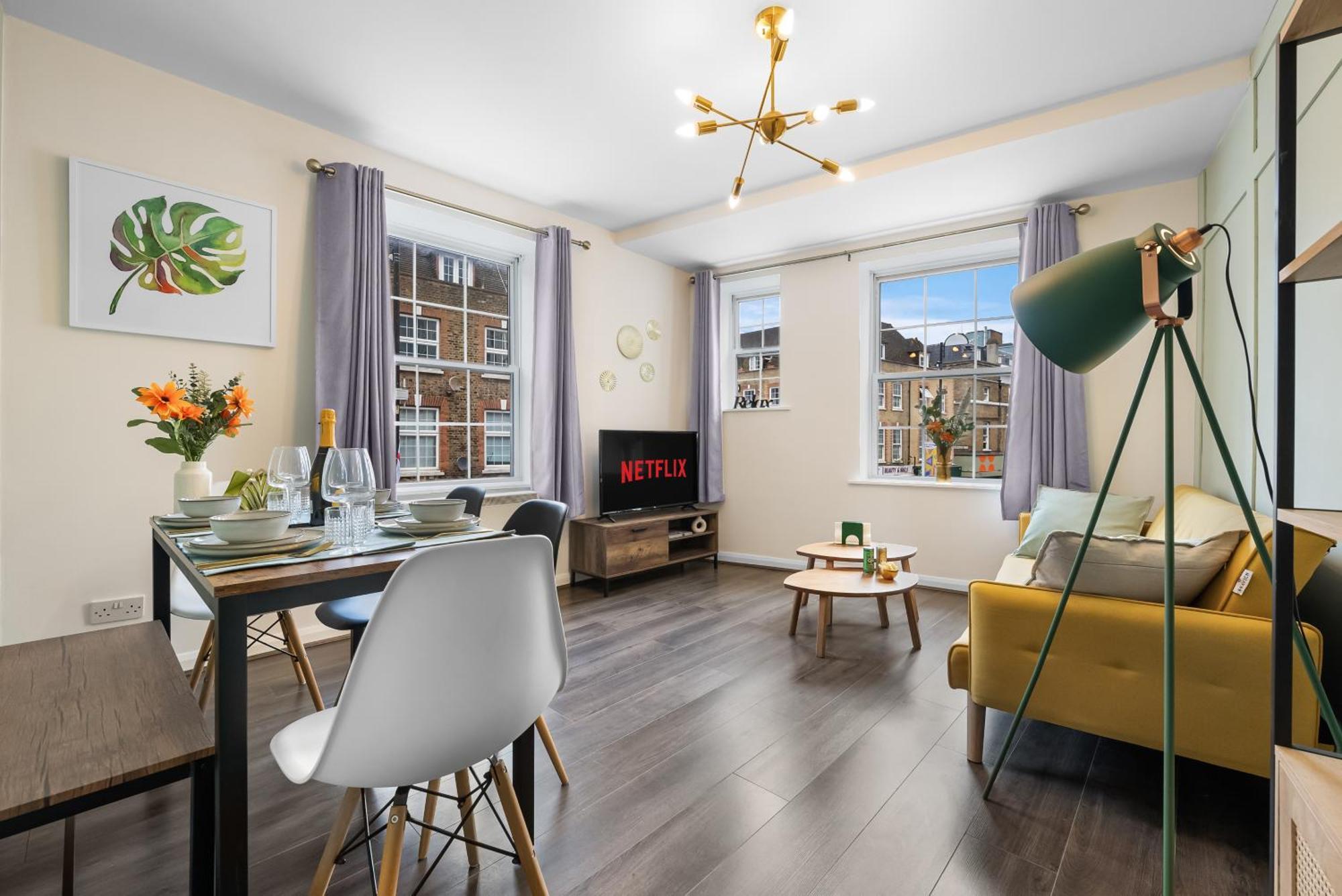 Chic 2 Bedroom Apartment Near Liverpool Street By Gold Stays Londýn Exteriér fotografie