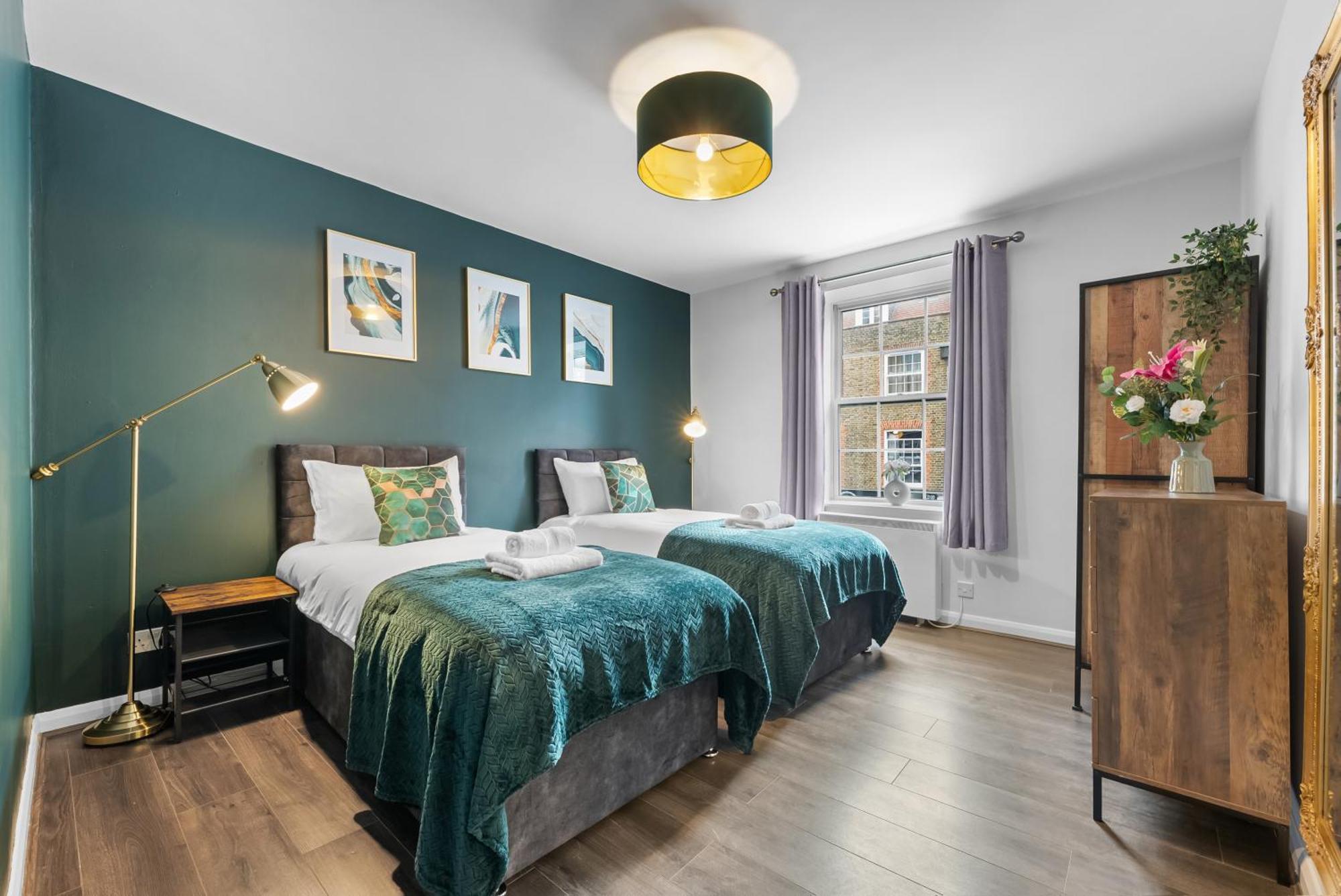 Chic 2 Bedroom Apartment Near Liverpool Street By Gold Stays Londýn Exteriér fotografie