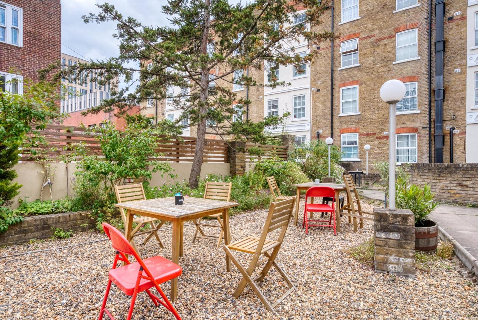 Chic 2 Bedroom Apartment Near Liverpool Street By Gold Stays Londýn Exteriér fotografie
